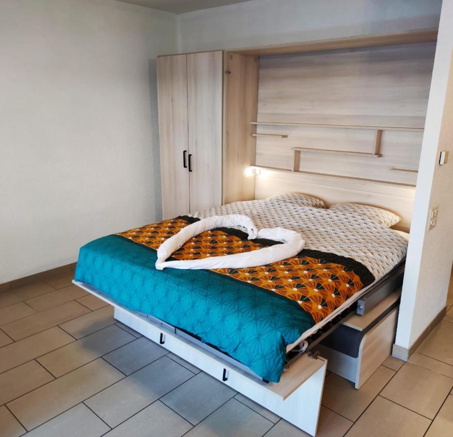 Superbe Studio A Saillon Les Bains Ngoại thất bức ảnh