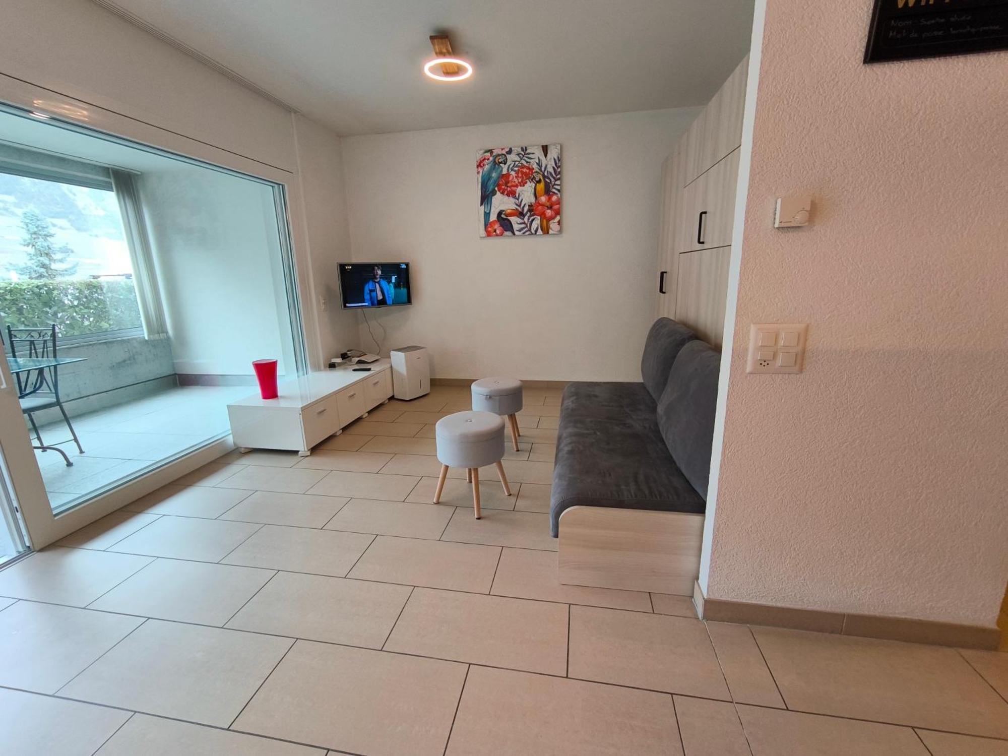 Superbe Studio A Saillon Les Bains Ngoại thất bức ảnh